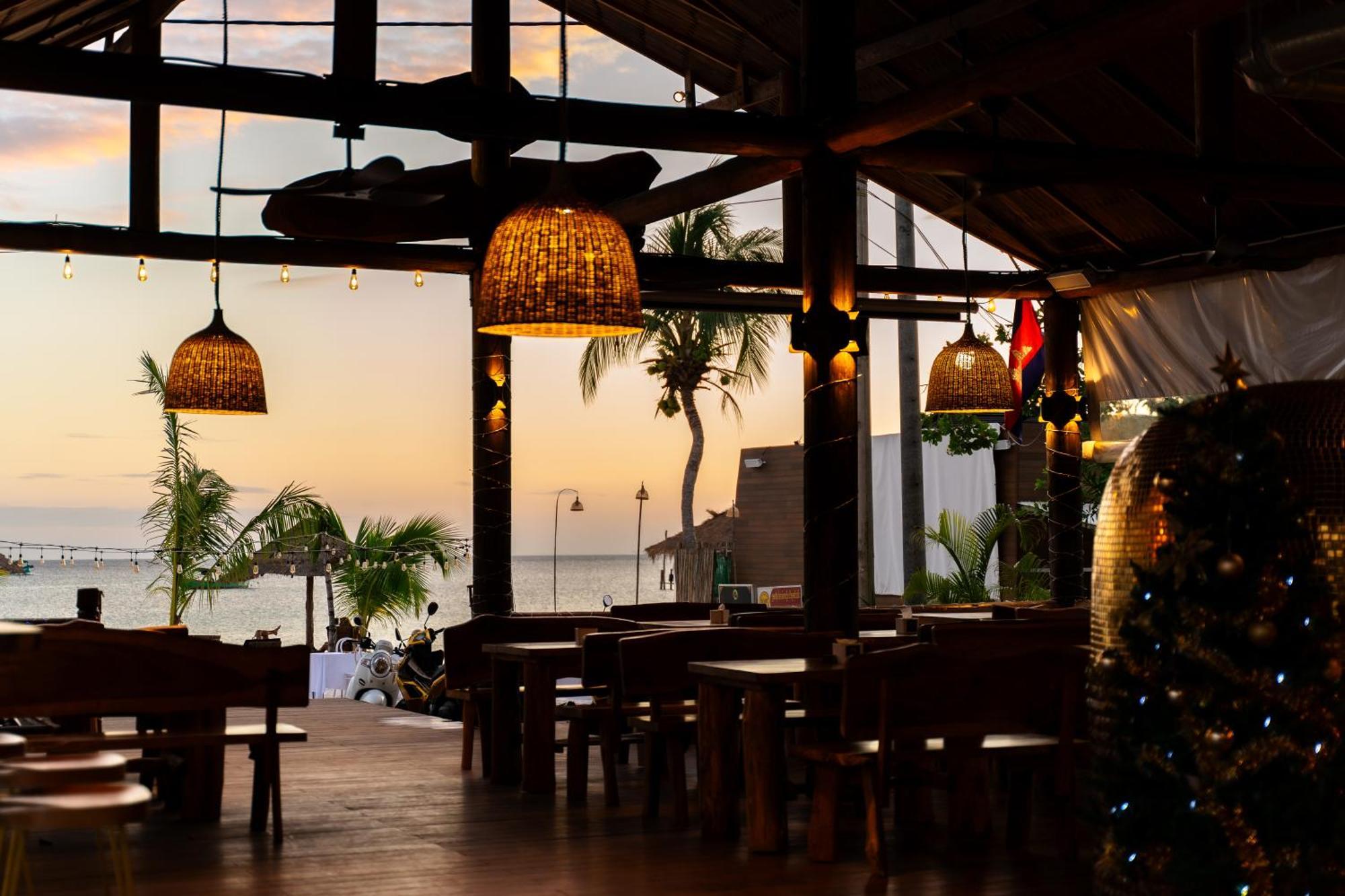 Golden Beach Resort Sok San Village Ngoại thất bức ảnh